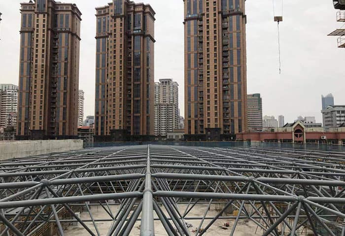 汾阳螺栓球网架结构